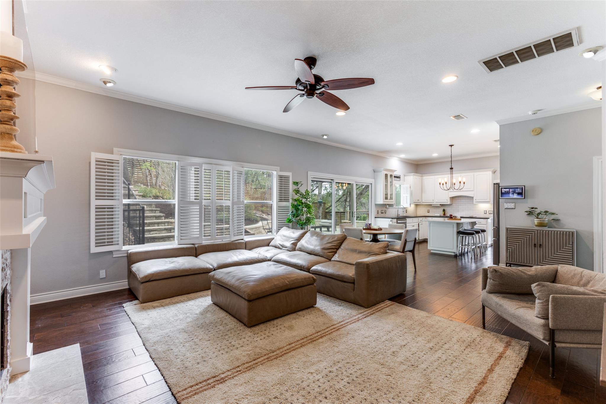 6204 Greyfeather Drive Austin TX 78759