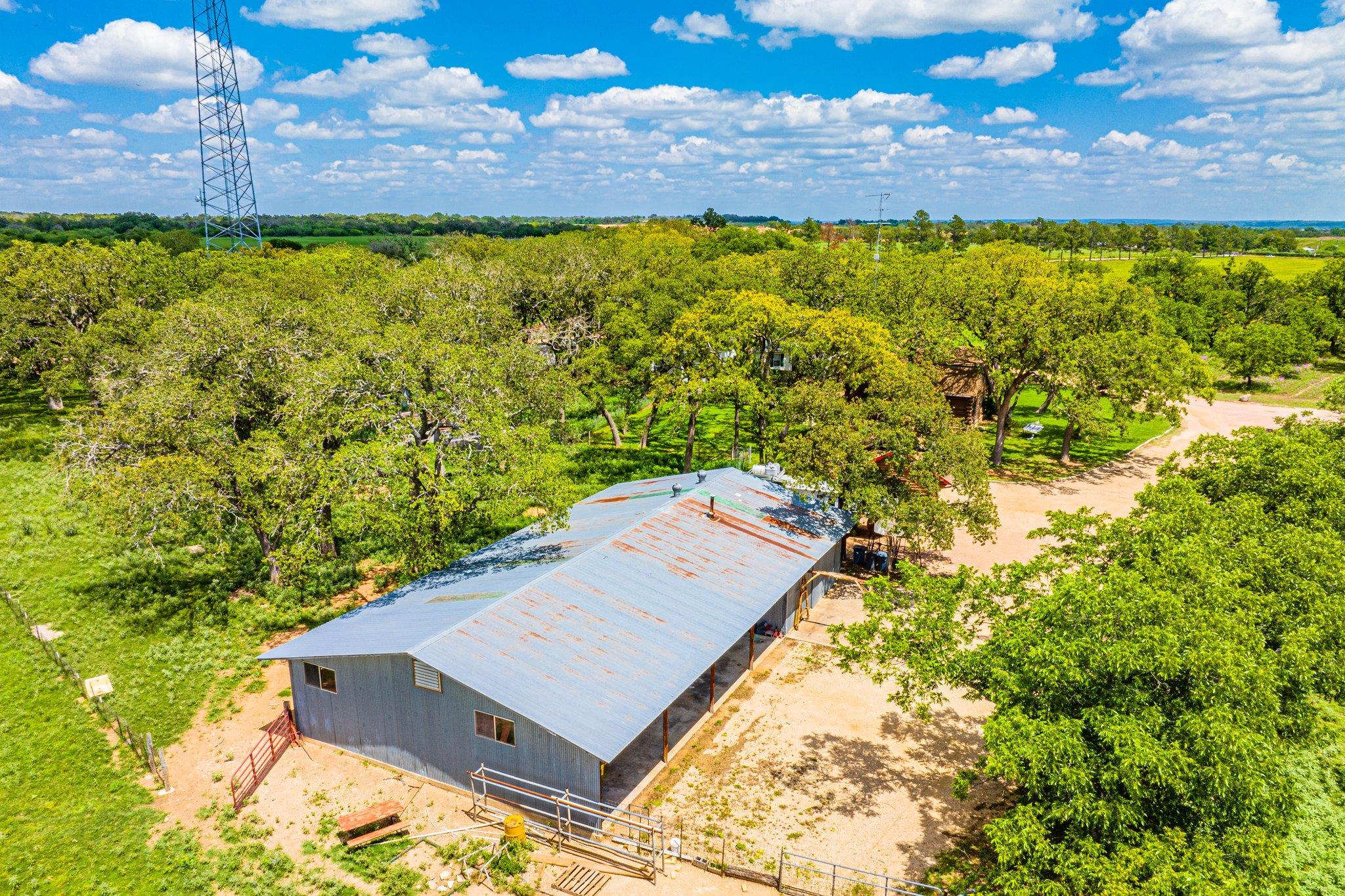 283 Hallford Fredericksburg TX 78624