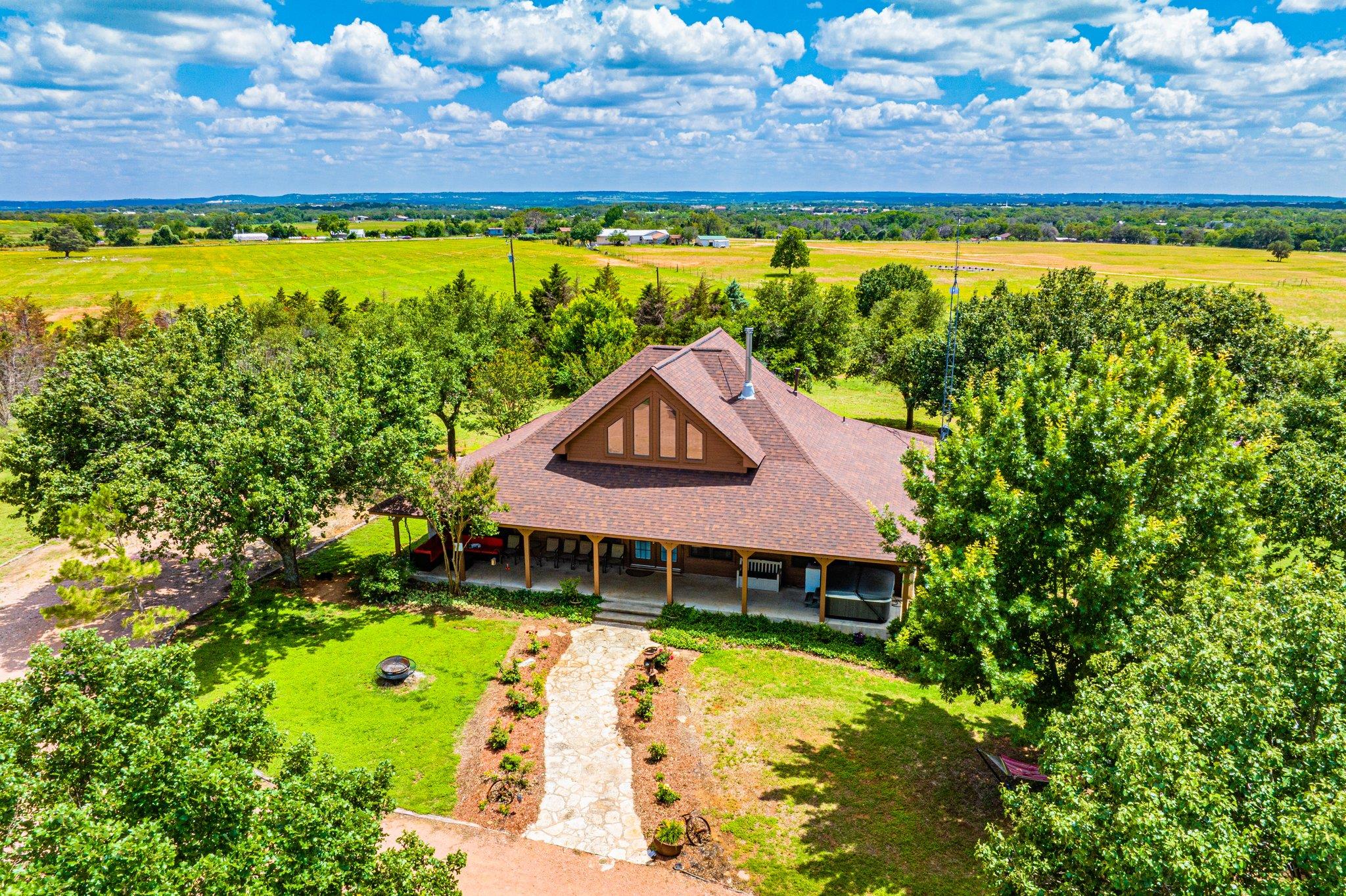 283 Hallford Fredericksburg TX 78624