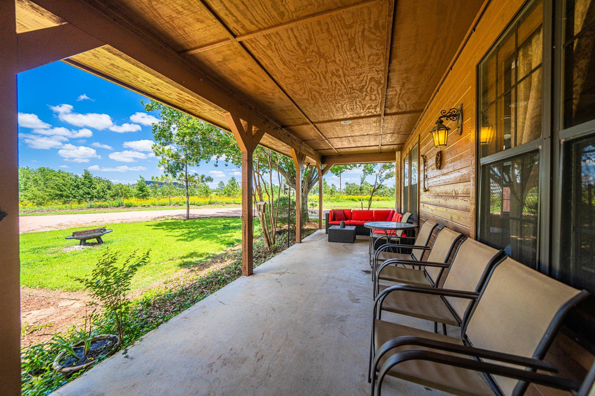 283 Hallford Fredericksburg TX 78624