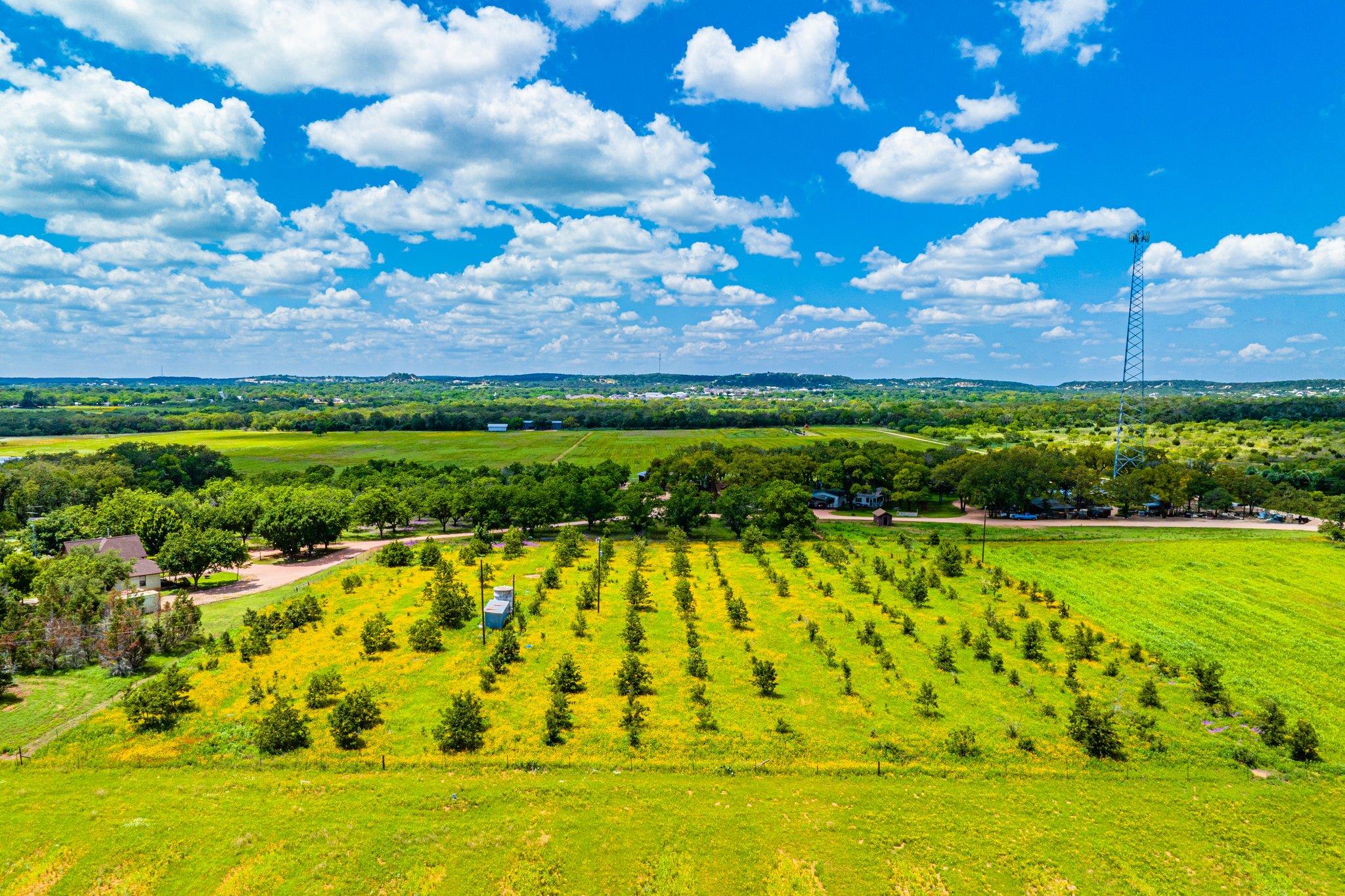 283 Hallford Fredericksburg TX 78624