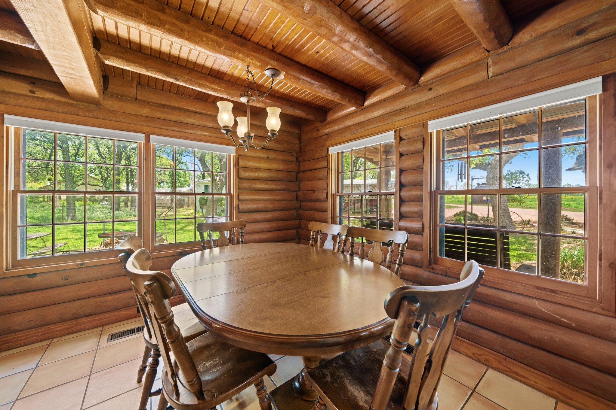 283 Hallford Fredericksburg TX 78624