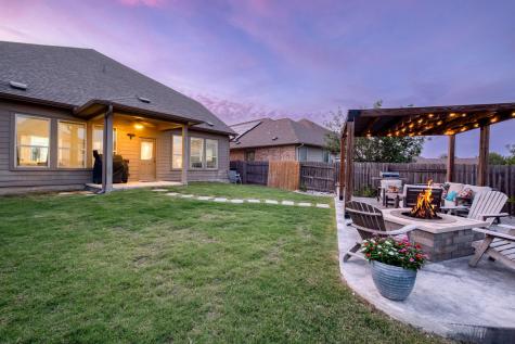 2621 Auburn Chestnut Lane Pflugerville TX 78660