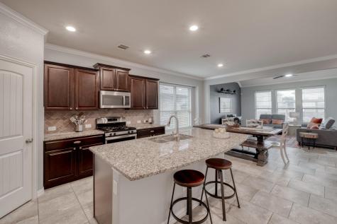 2621 Auburn Chestnut Lane Pflugerville TX 78660