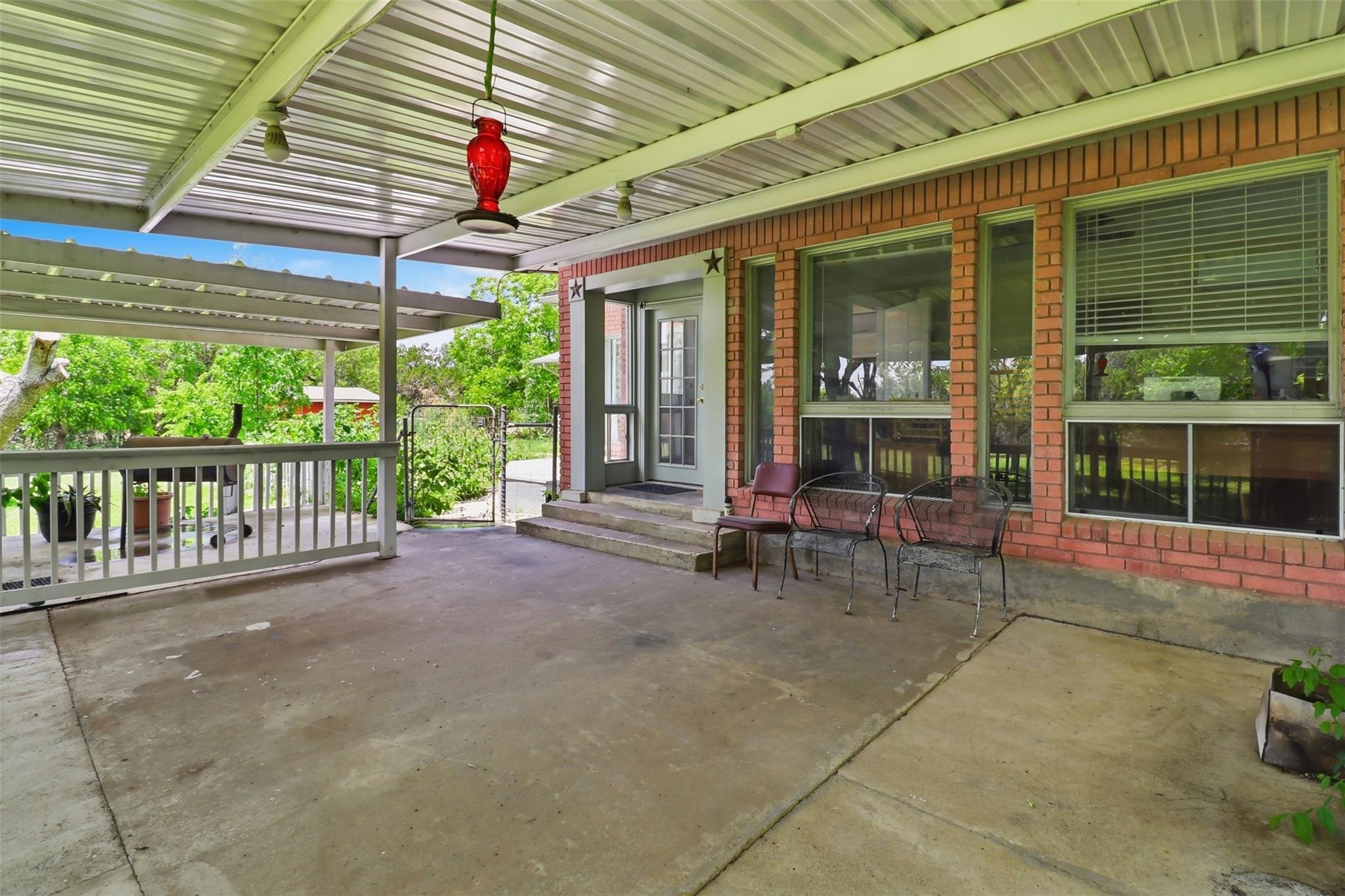 241 Hilltop Drive Burnet TX 78611