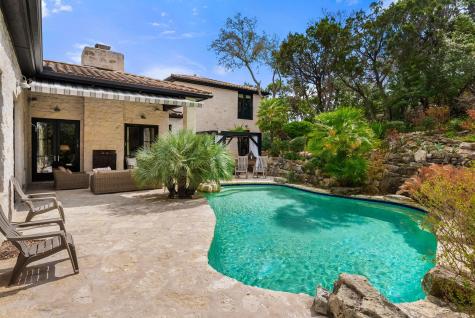 698 Windsong Trail West Lake Hills TX 78746