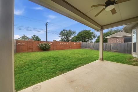 1927 Autumn Run Lane Round Rock TX 78665