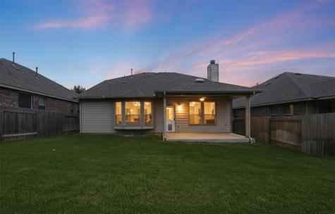 1927 Autumn Run Lane Round Rock TX 78665