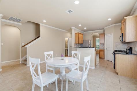 1927 Autumn Run Lane Round Rock TX 78665