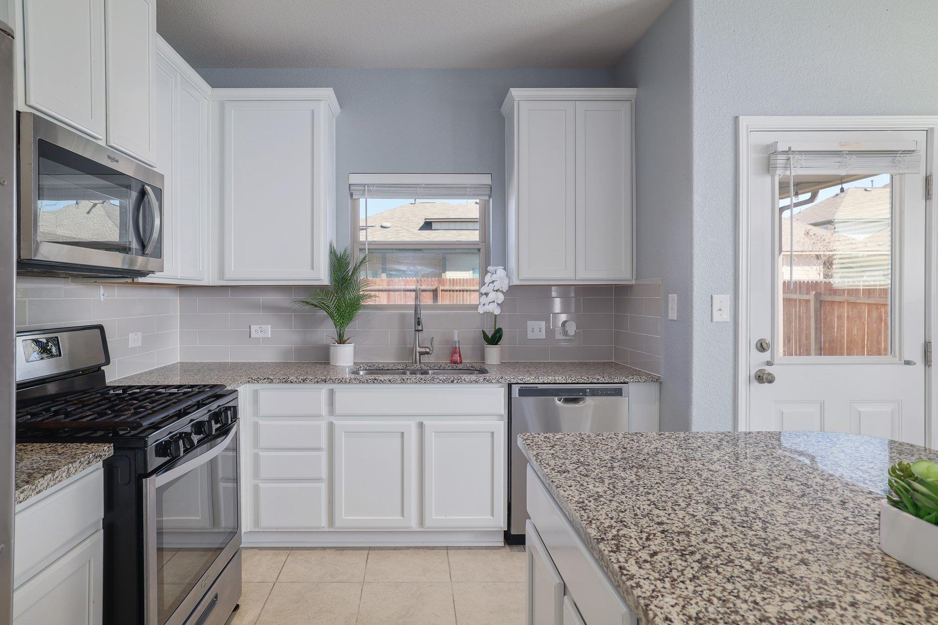 153 Brady Creek Way Leander TX 78641