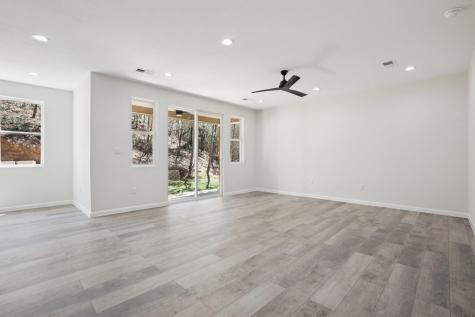 473 Tahitian Drive Bastrop TX 78602