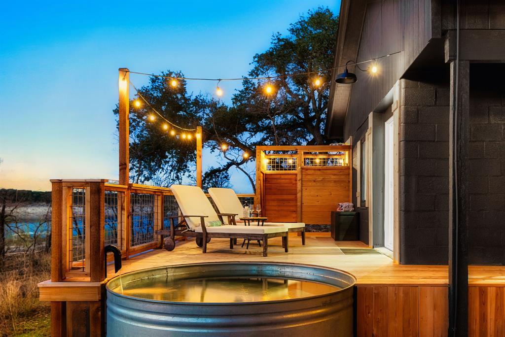 1802 Blue Cat Lane Austin TX 78734