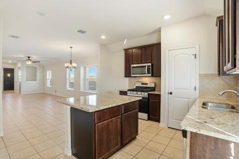 2035 Cowan New Braunfels TX 78132