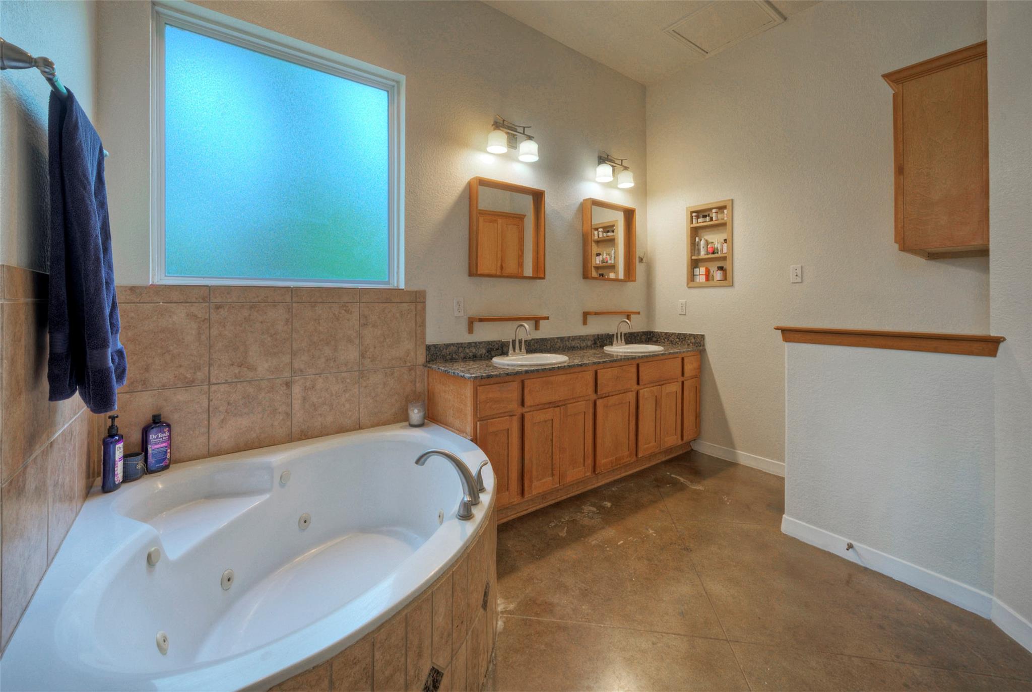 124 Summer Oak Court Georgetown TX 78628