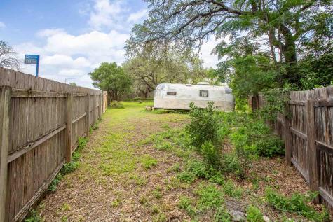 7907 Tiger Eye Cove Austin TX 78749