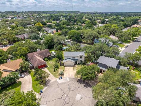 7907 Tiger Eye Cove Austin TX 78749