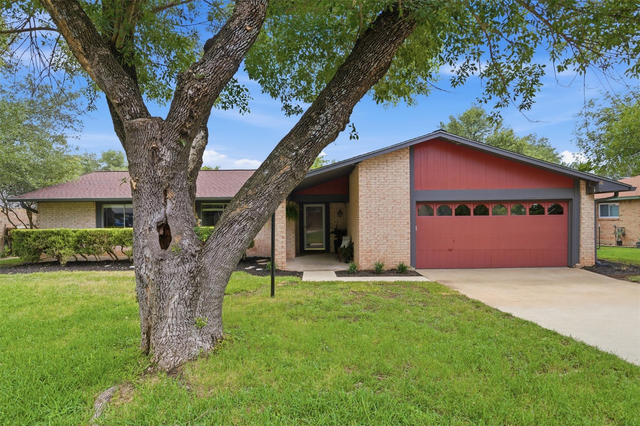 11813 Knights Bridge Austin TX 78759
