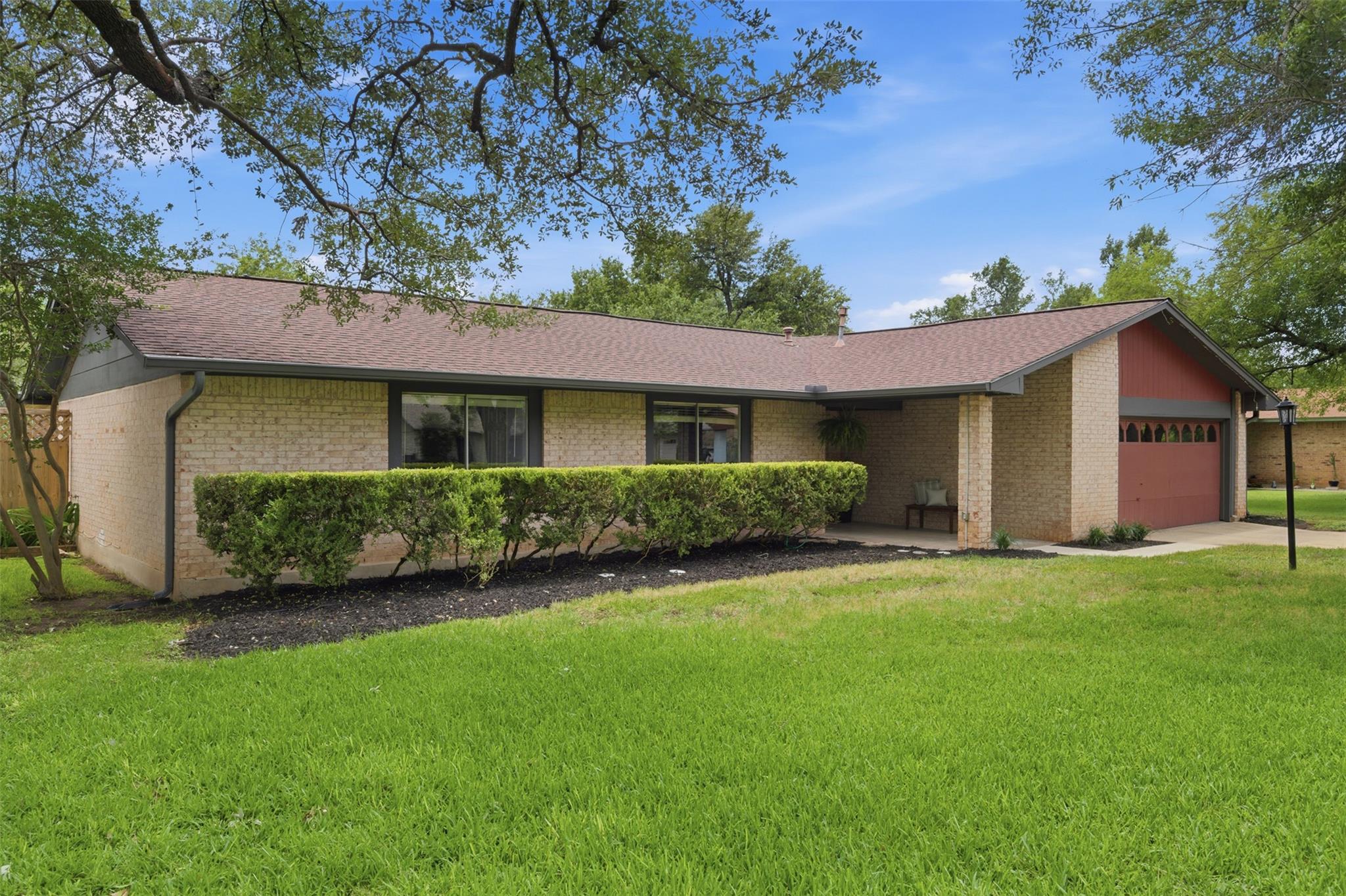11813 Knights Bridge Austin TX 78759