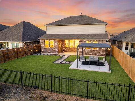 13117 Lapoynor Street Manor TX 78653