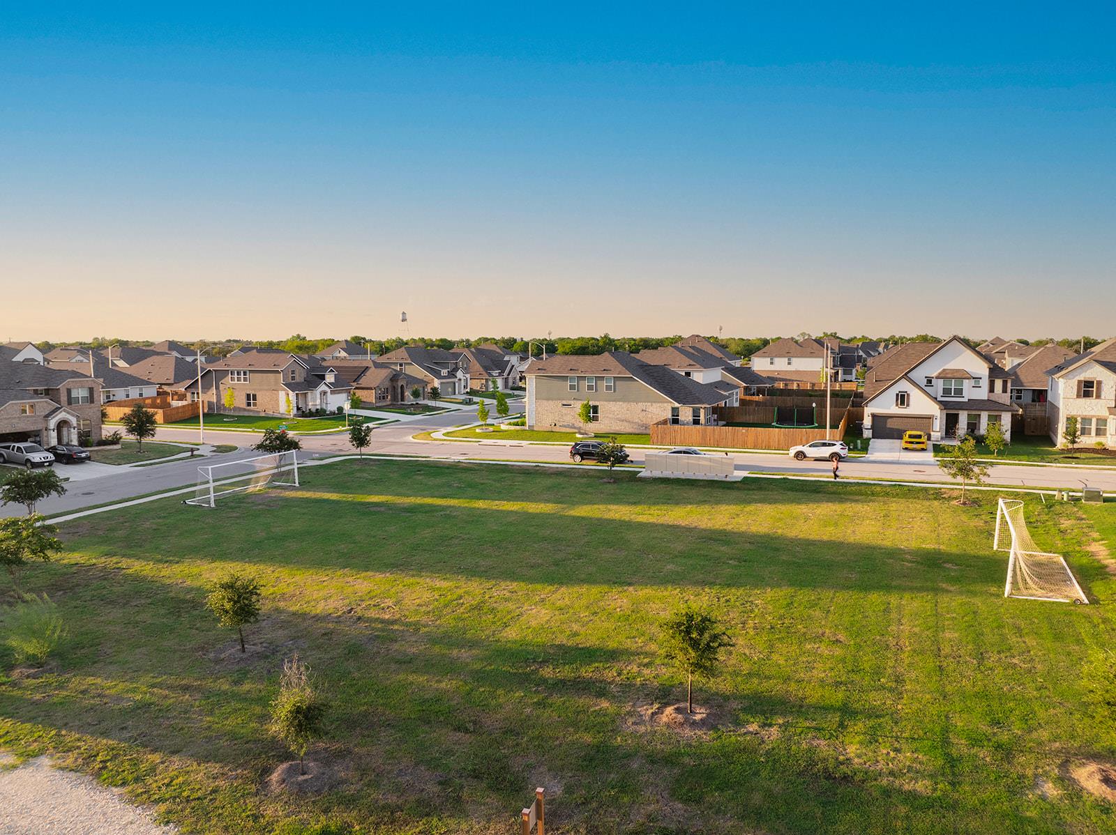13117 Lapoynor Street Manor TX 78653