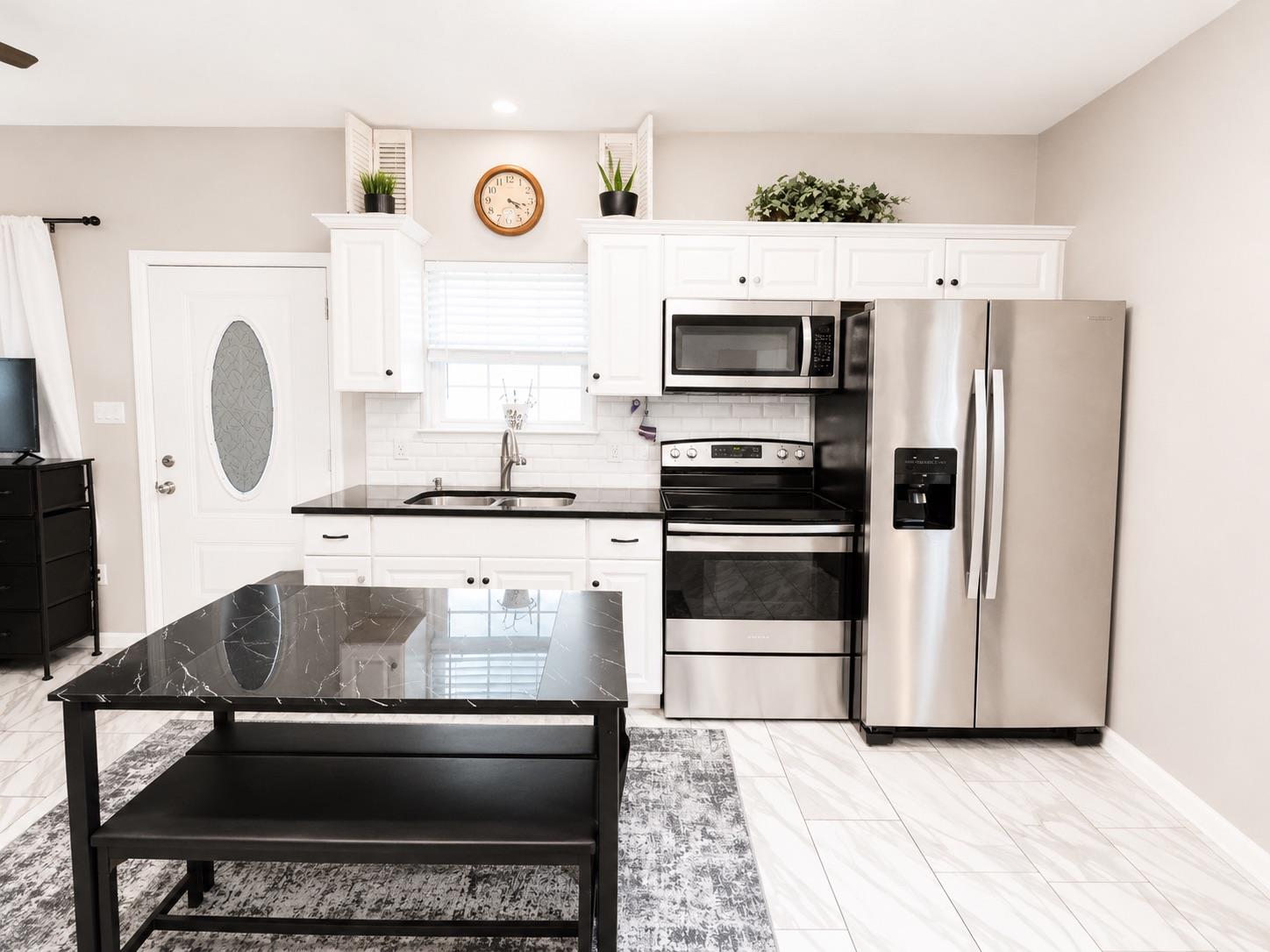 395 Willow Avenue Luling TX 78648