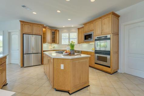 4424 Lago Viento Austin TX 78734