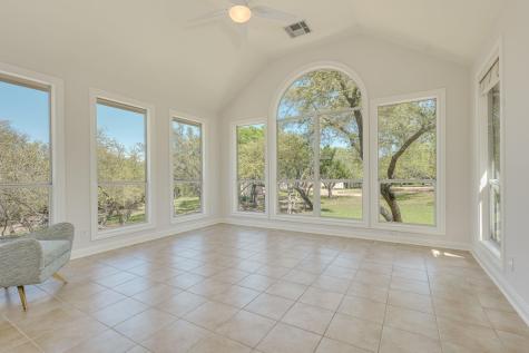 4424 Lago Viento Austin TX 78734