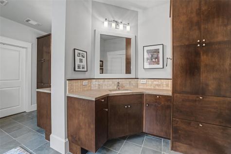 816 Stonewall Ridge Lane Austin TX 78746