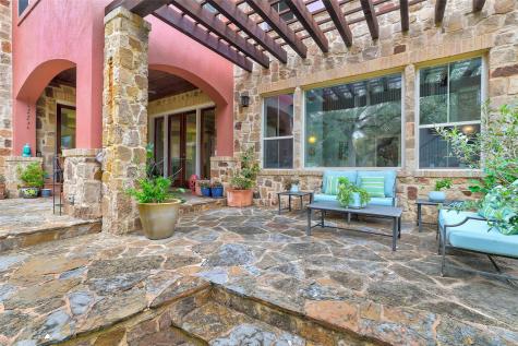 816 Stonewall Ridge Lane Austin TX 78746
