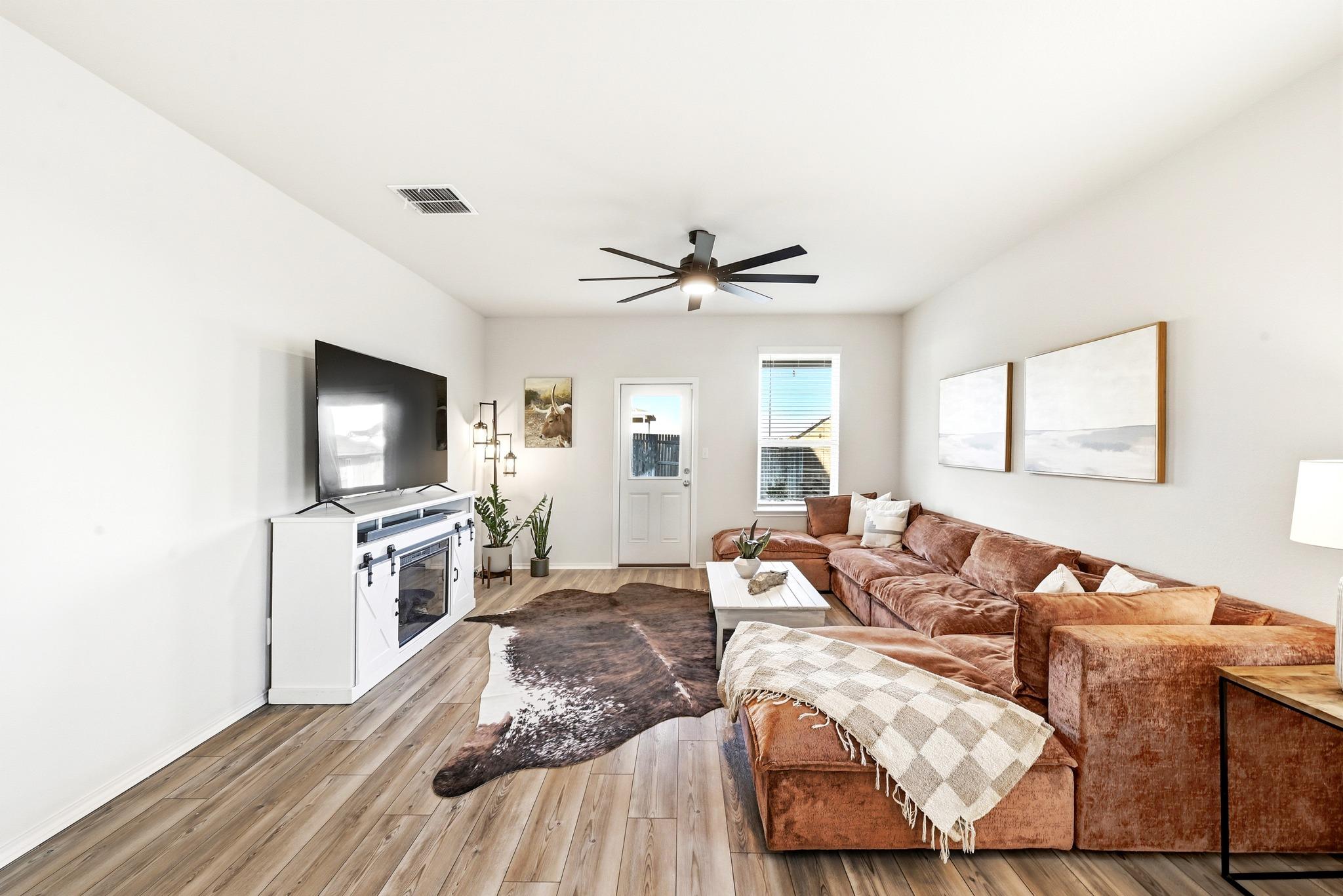 462 Tree Nut Loop Buda TX 78610