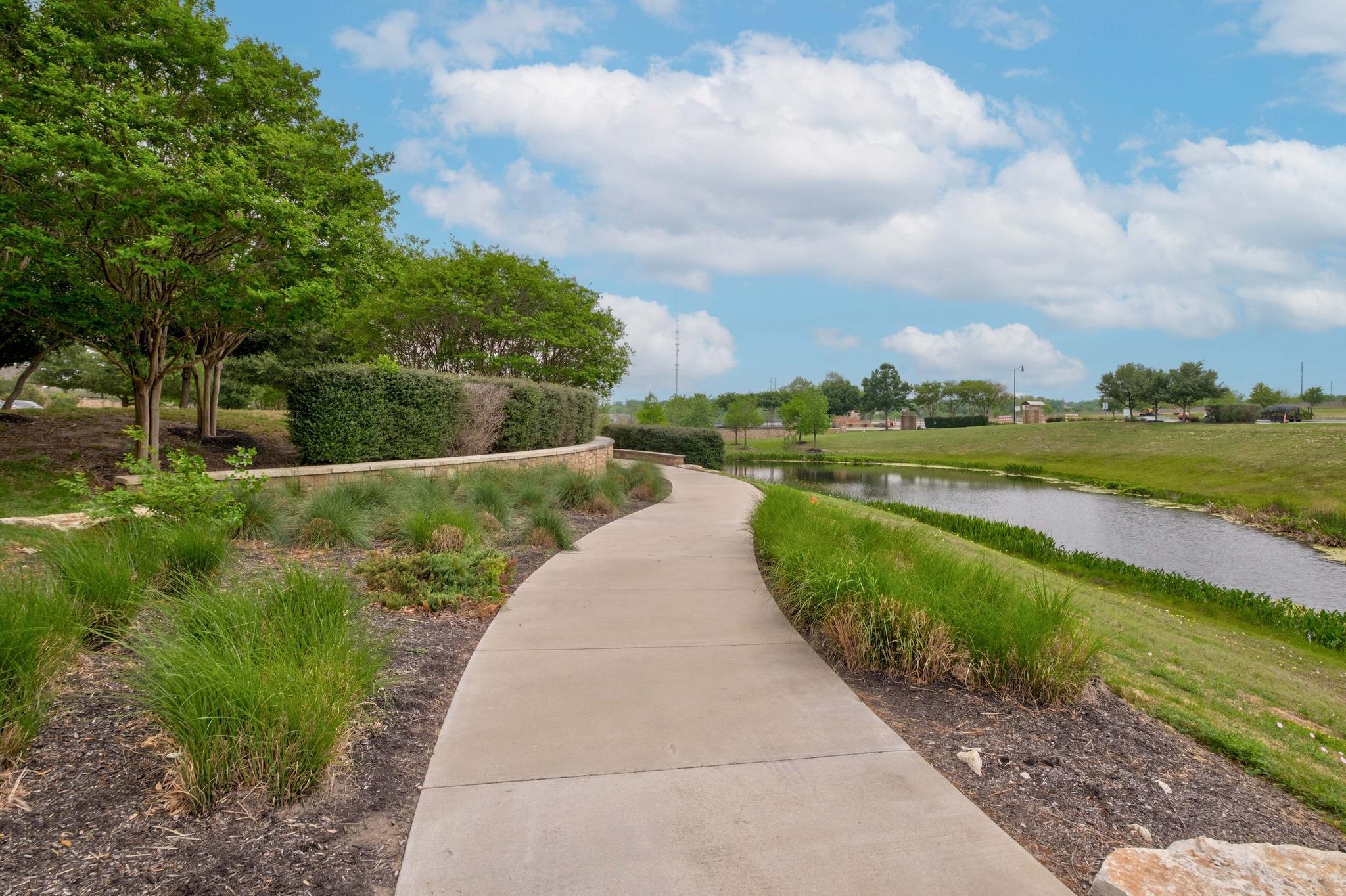 462 Tree Nut Loop Buda TX 78610