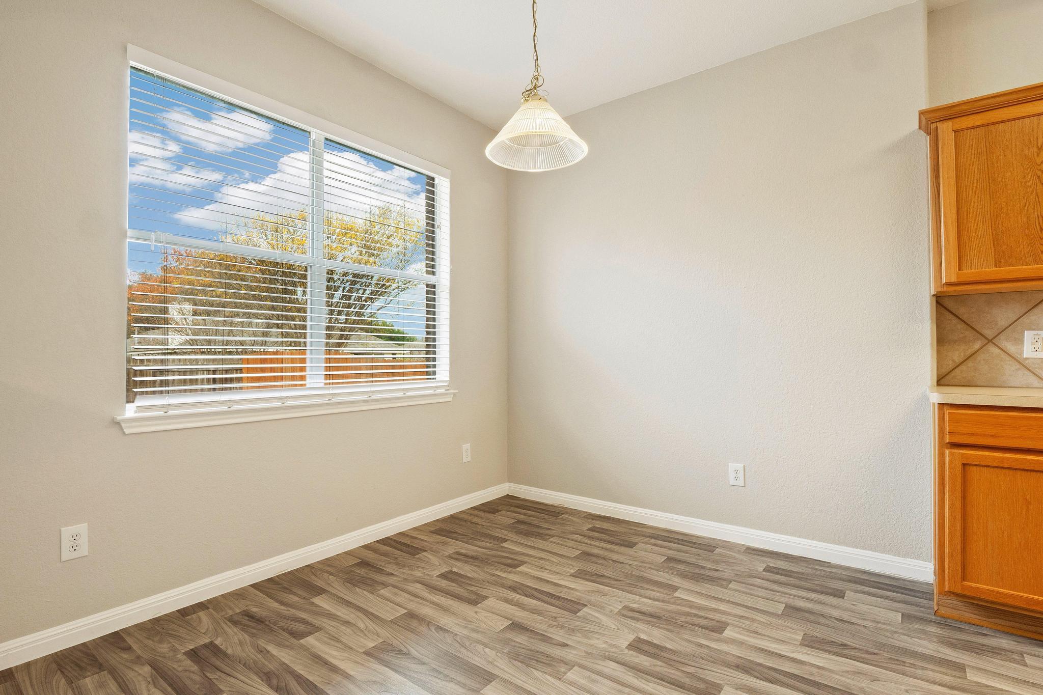 144 Oxford Drive Kyle TX 78640