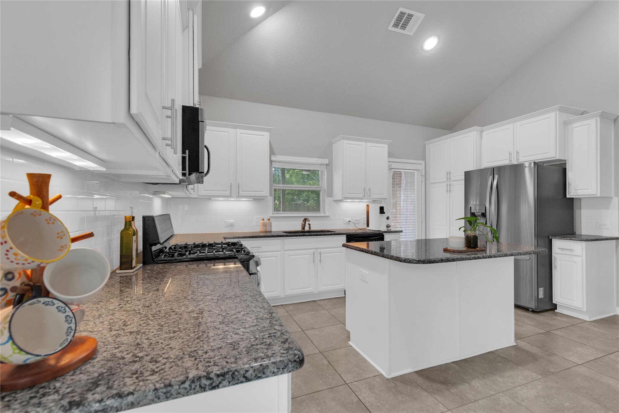 721 Schefer Street Leander TX 78641