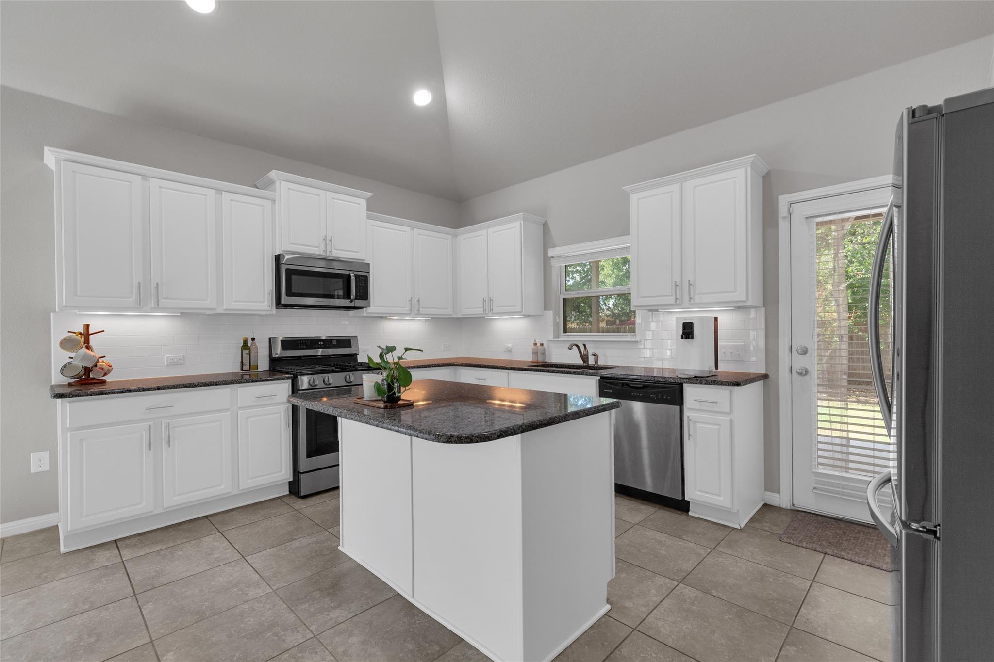 721 Schefer Street Leander TX 78641