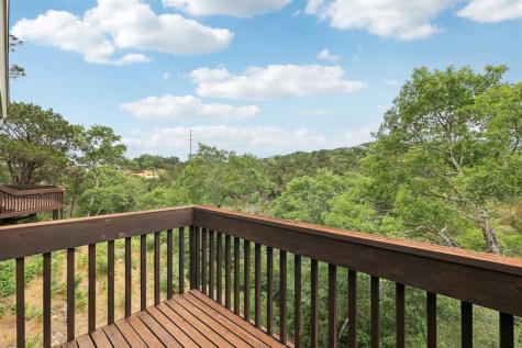1002 Jousting Place Austin TX 78746