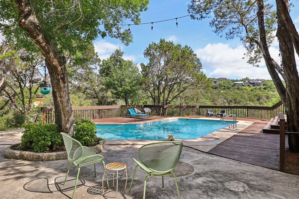 1002 Jousting Place Austin TX 78746