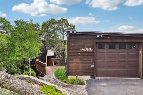 1002 Jousting Place Austin TX 78746