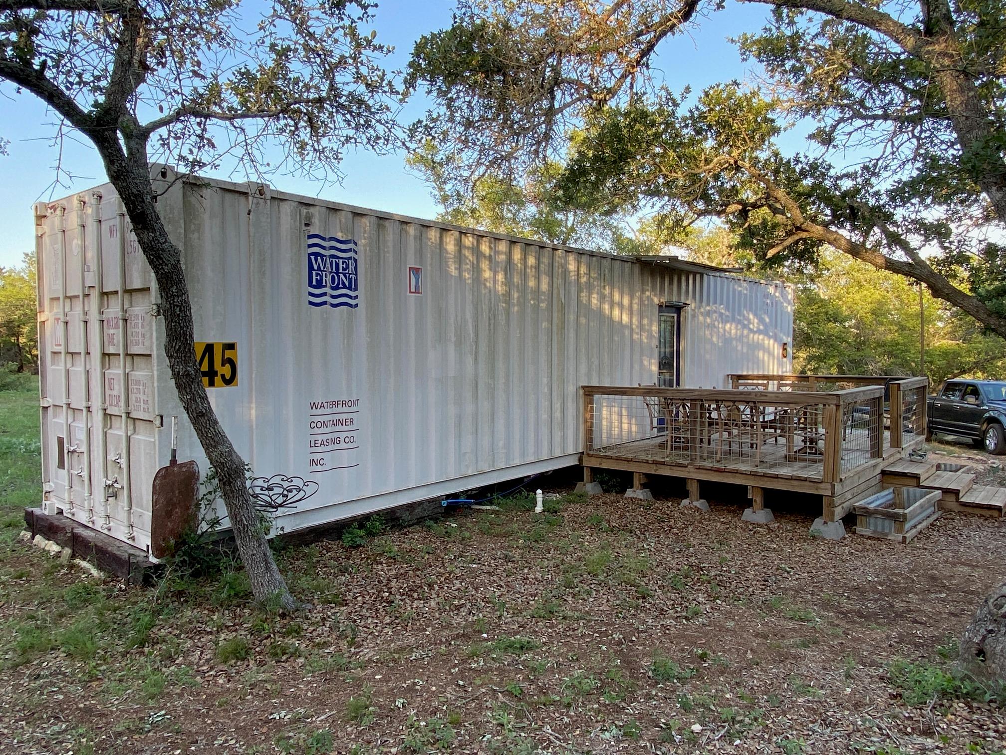 385 Country Lane Dripping Springs TX 78620