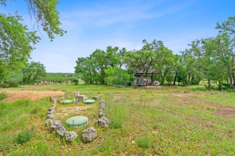 385 Country Lane Dripping Springs TX 78620