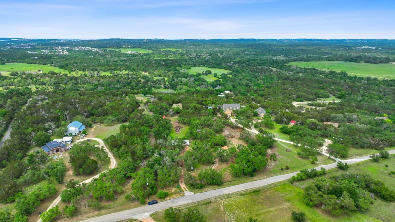 385 Country Lane Dripping Springs TX 78620