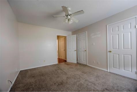 2040 W Guenther Lane La Grange TX 78945