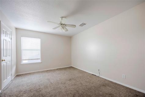 2040 W Guenther Lane La Grange TX 78945