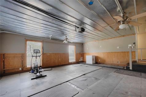 2040 W Guenther Lane La Grange TX 78945