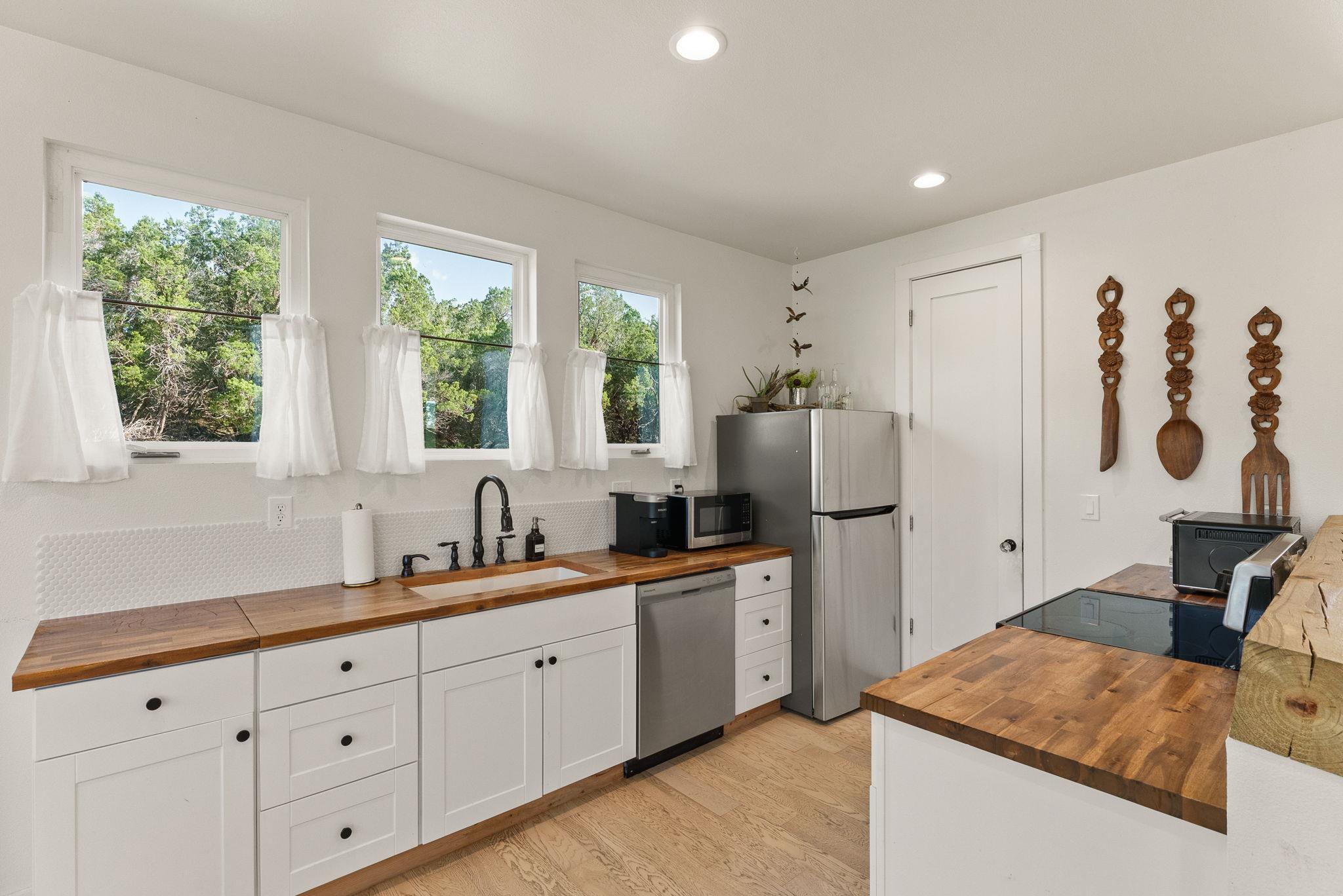 5460-A Fm 2325 Wimberley TX 78676