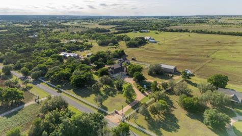 134 Creekside Drive Liberty Hill TX 78642
