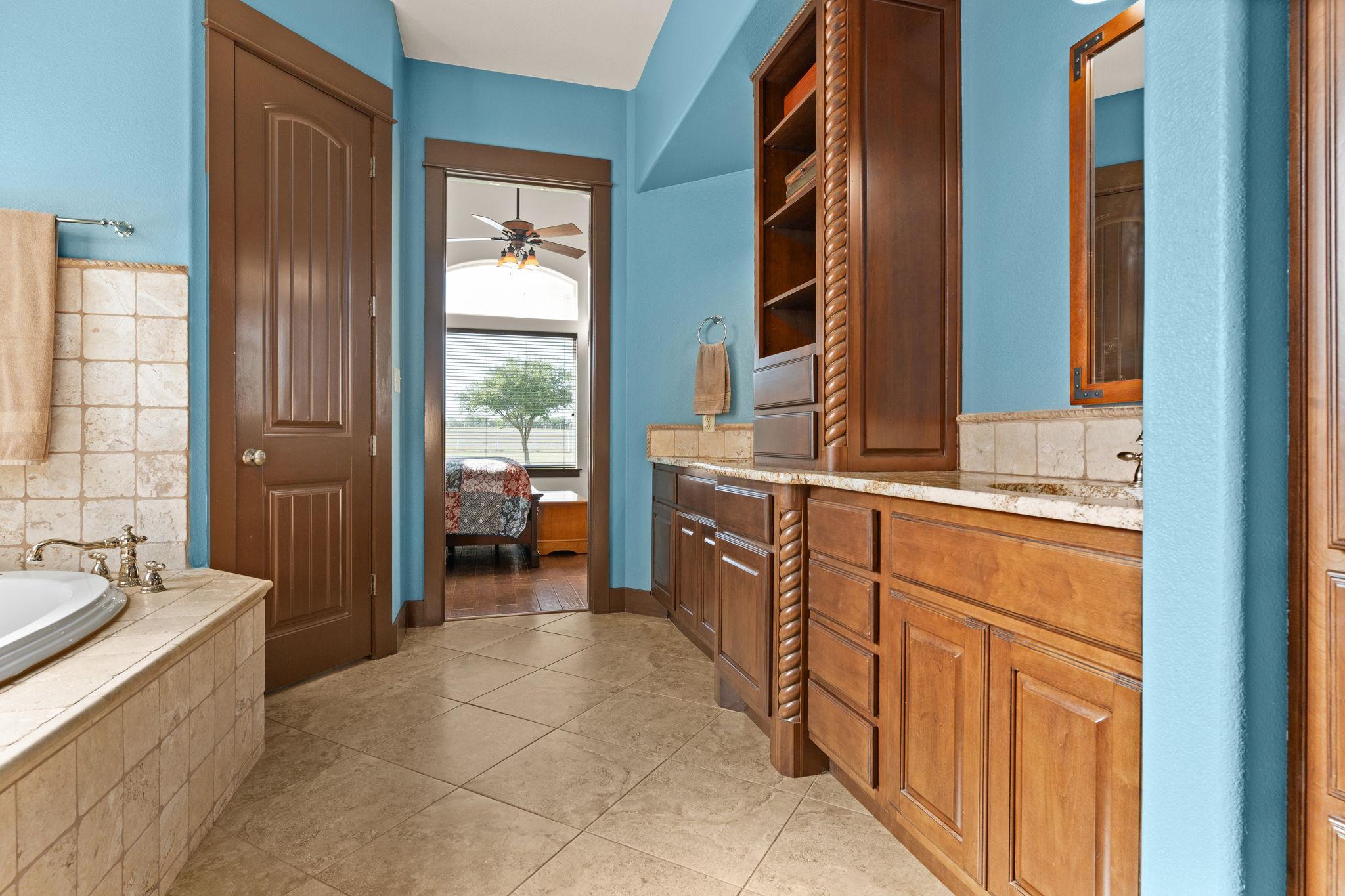 134 Creekside Drive Liberty Hill TX 78642