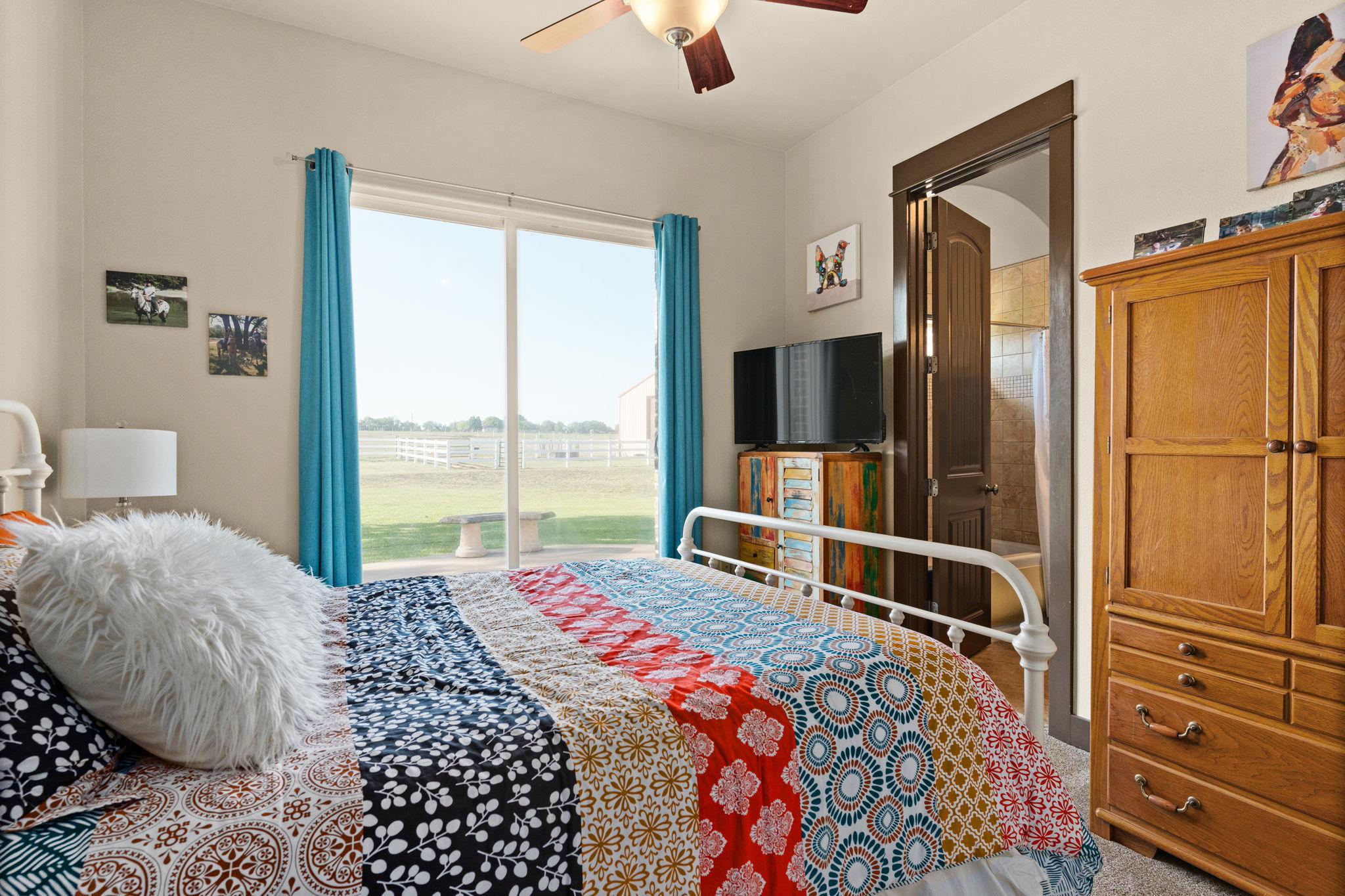 134 Creekside Drive Liberty Hill TX 78642