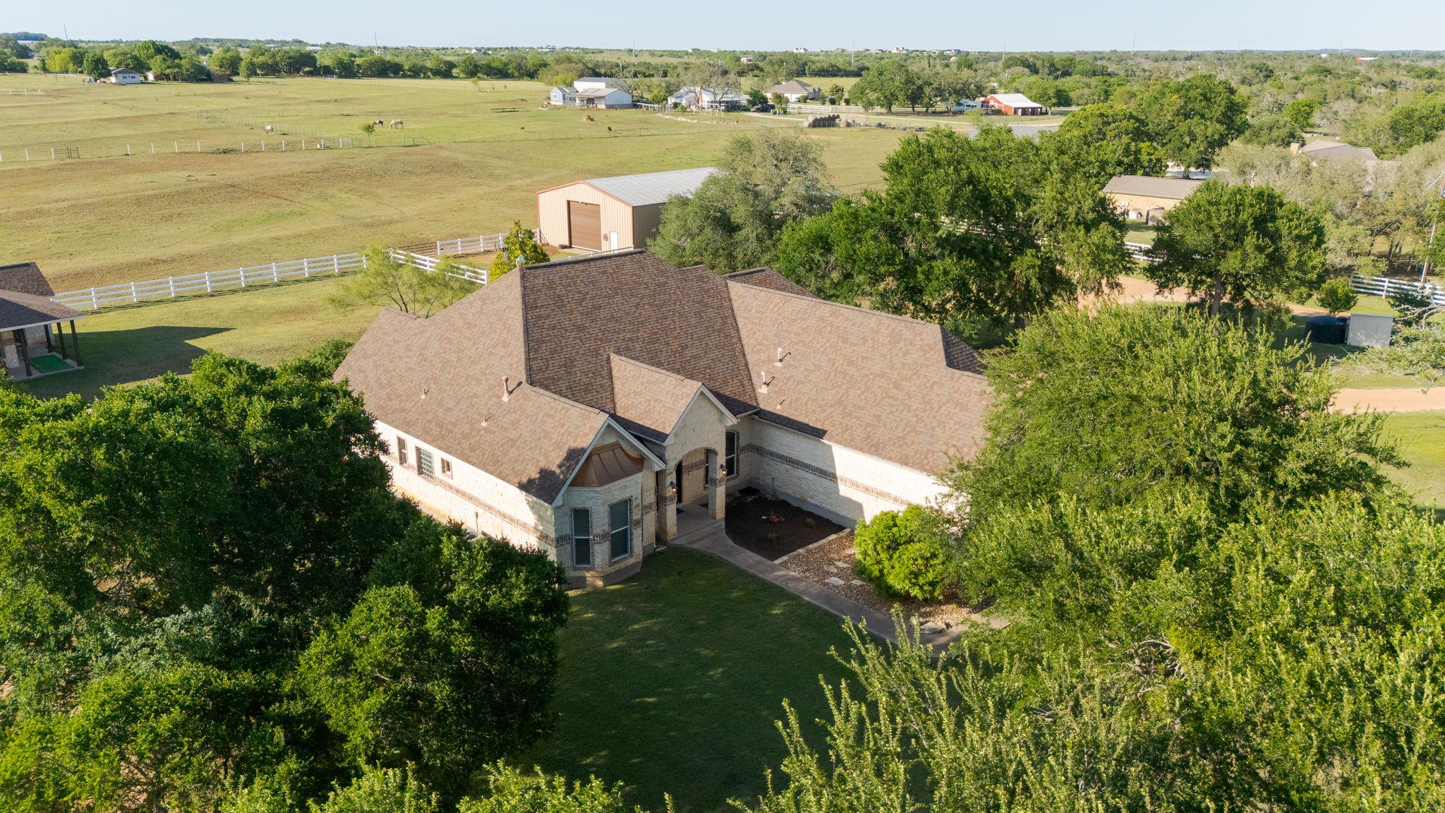 134 Creekside Drive Liberty Hill TX 78642