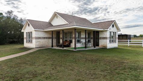 134 Creekside Drive Liberty Hill TX 78642