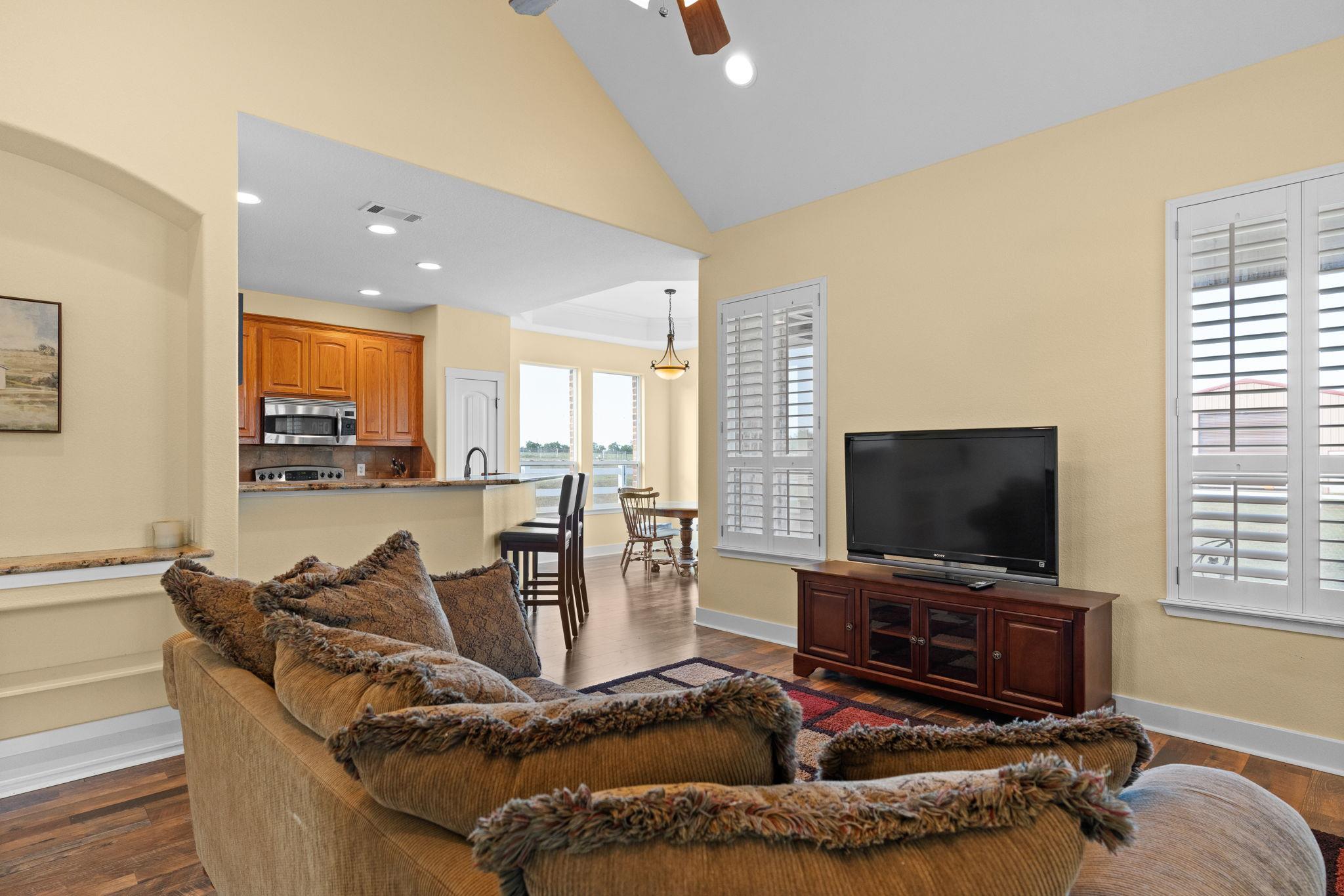 134 Creekside Drive Liberty Hill TX 78642